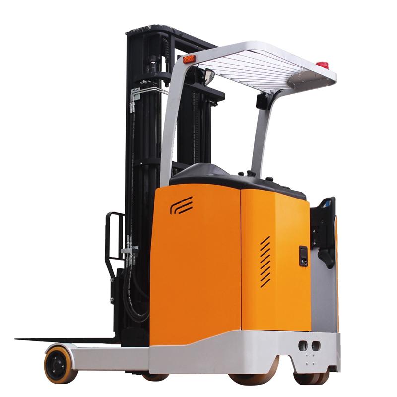 Electric Reach Forklift